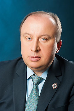 Олег Розанов